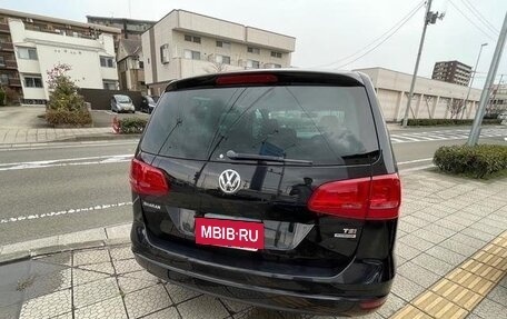 Volkswagen Sharan II, 2012 год, 900 000 рублей, 6 фотография