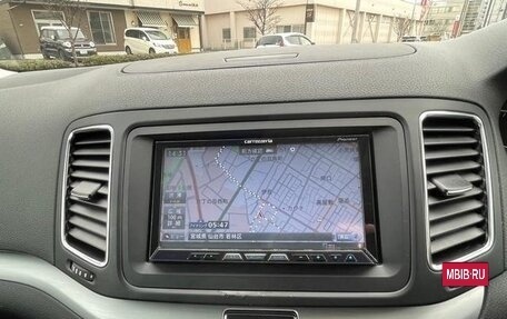 Volkswagen Sharan II, 2012 год, 900 000 рублей, 9 фотография