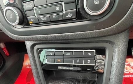 Volkswagen Sharan II, 2012 год, 900 000 рублей, 17 фотография