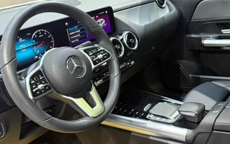 Mercedes-Benz GLA, 2022 год, 2 440 000 рублей, 7 фотография