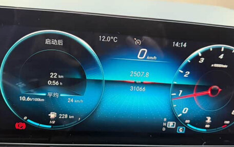 Mercedes-Benz GLA, 2022 год, 2 440 000 рублей, 14 фотография