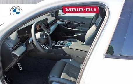 BMW 5 серия, 2025 год, 8 871 000 рублей, 5 фотография