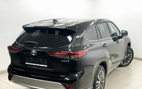 Toyota Highlander, 2025 год, 6 350 000 рублей, 9 фотография