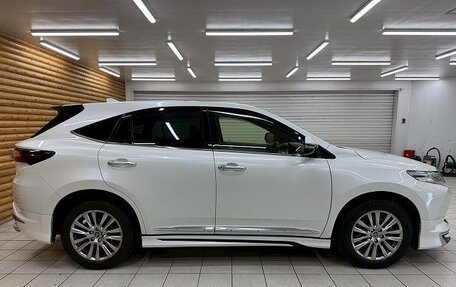 Toyota Harrier, 2017 год, 1 840 003 рублей, 4 фотография