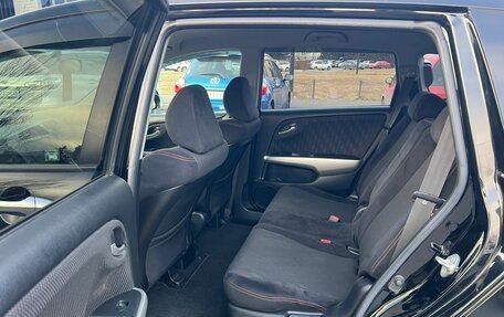 Honda Stream II, 2010 год, 1 379 000 рублей, 11 фотография