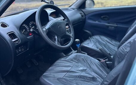 Mitsubishi Carisma I, 2002 год, 155 000 рублей, 6 фотография