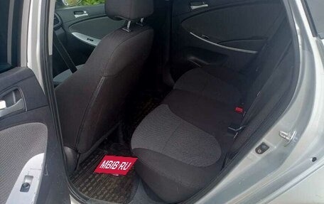 Hyundai Solaris II рестайлинг, 2012 год, 550 000 рублей, 6 фотография