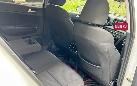 KIA Sportage IV рестайлинг, 2018 год, 2 290 000 рублей, 14 фотография