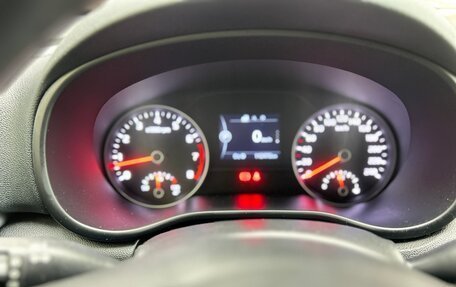 KIA Sportage IV рестайлинг, 2018 год, 2 290 000 рублей, 25 фотография