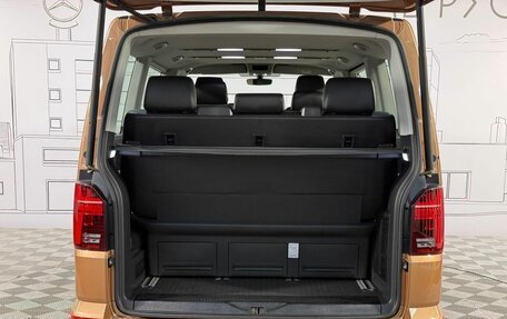 Volkswagen Multivan T6 рестайлинг, 2020 год, 6 700 000 рублей, 19 фотография