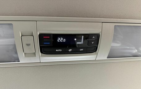 Volkswagen Multivan T6 рестайлинг, 2020 год, 6 700 000 рублей, 17 фотография