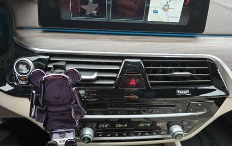 BMW 5 серия, 2018 год, 3 850 000 рублей, 21 фотография