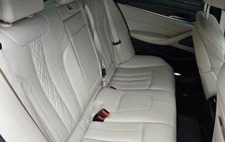 BMW 5 серия, 2018 год, 3 850 000 рублей, 16 фотография