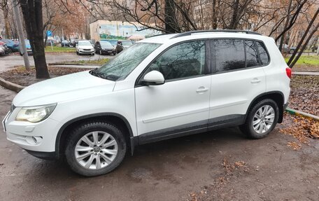 Volkswagen Tiguan I, 2011 год, 1 300 000 рублей, 2 фотография