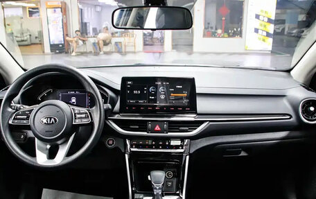 KIA K3, 2021 год, 1 250 000 рублей, 10 фотография