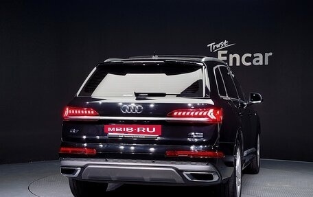 Audi Q7, 2023 год, 5 572 200 рублей, 4 фотография