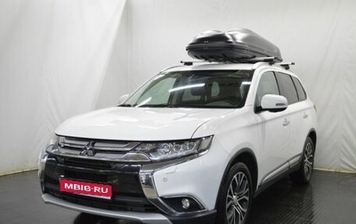 Mitsubishi Outlander III рестайлинг 3, 2017 год, 2 400 000 рублей, 1 фотография