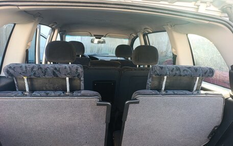 Opel Zafira A рестайлинг, 2002 год, 430 000 рублей, 17 фотография