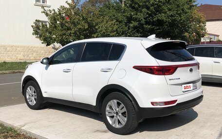 KIA Sportage IV рестайлинг, 2018 год, 2 030 000 рублей, 3 фотография