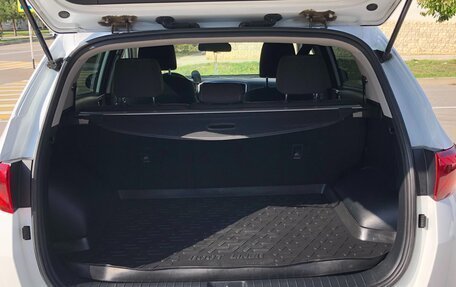 KIA Sportage IV рестайлинг, 2018 год, 2 030 000 рублей, 12 фотография
