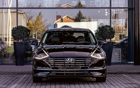 Hyundai Sonata VIII, 2020 год, 2 595 000 рублей, 2 фотография
