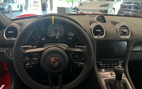 Porsche Cayman GT4, 2025 год, 26 250 000 рублей, 18 фотография