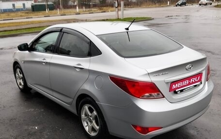 Hyundai Solaris II рестайлинг, 2016 год, 900 000 рублей, 8 фотография