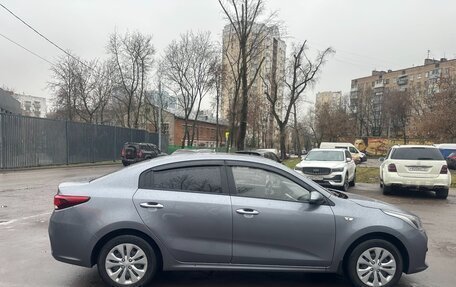 KIA Rio IV, 2020 год, 1 590 000 рублей, 4 фотография