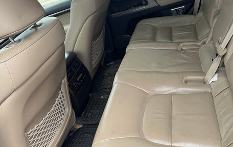 Toyota Land Cruiser 200, 2010 год, 2 850 000 рублей, 7 фотография