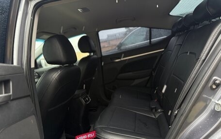 Hyundai Elantra VI рестайлинг, 2019 год, 1 830 000 рублей, 18 фотография