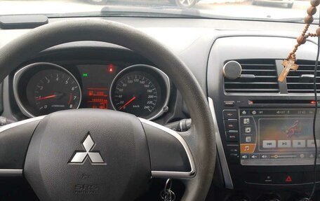 Mitsubishi ASX I рестайлинг, 2013 год, 900 000 рублей, 6 фотография