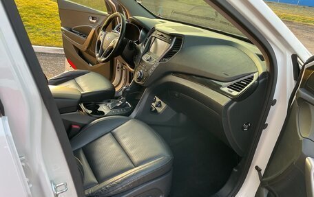 Hyundai Santa Fe III рестайлинг, 2014 год, 2 240 000 рублей, 17 фотография