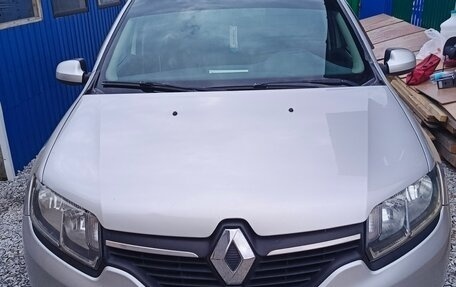 Renault Sandero II рестайлинг, 2014 год, 650 000 рублей, 1 фотография