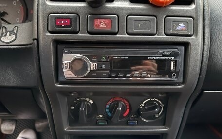 Nissan Almera, 1998 год, 250 000 рублей, 15 фотография