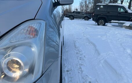 Toyota Wish II, 2006 год, 800 000 рублей, 13 фотография