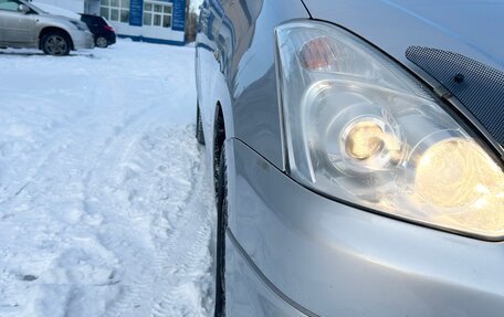 Toyota Wish II, 2006 год, 800 000 рублей, 14 фотография