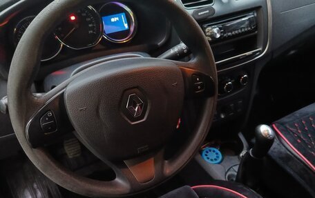 Renault Sandero II рестайлинг, 2014 год, 650 000 рублей, 11 фотография