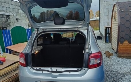 Renault Sandero II рестайлинг, 2014 год, 650 000 рублей, 10 фотография