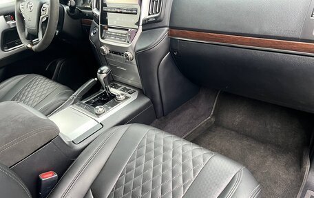 Toyota Land Cruiser 200, 2015 год, 5 870 000 рублей, 12 фотография