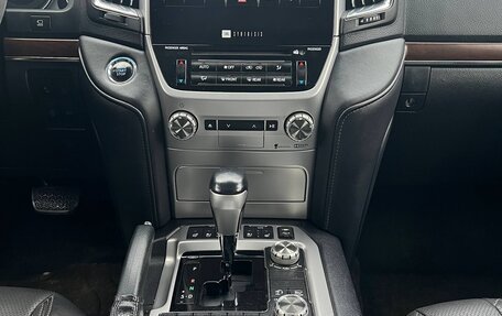 Toyota Land Cruiser 200, 2015 год, 5 870 000 рублей, 22 фотография