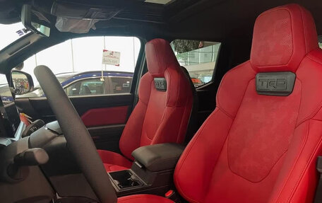 Toyota Tacoma, 2025 год, 15 900 000 рублей, 8 фотография