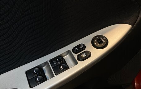 Hyundai Solaris II рестайлинг, 2013 год, 840 000 рублей, 16 фотография