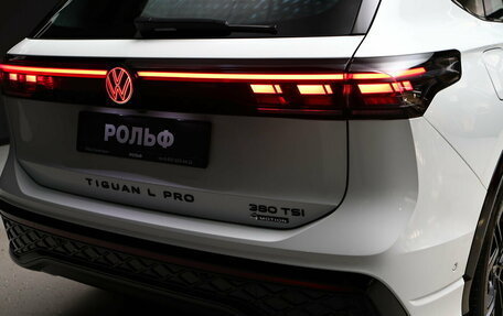 Volkswagen Tiguan, 2025 год, 5 300 000 рублей, 13 фотография