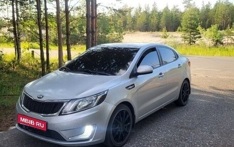 KIA Rio III рестайлинг, 2014 год, 1 000 000 рублей, 1 фотография