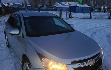 Chevrolet Cruze II, 2012 год, 680 000 рублей, 1 фотография