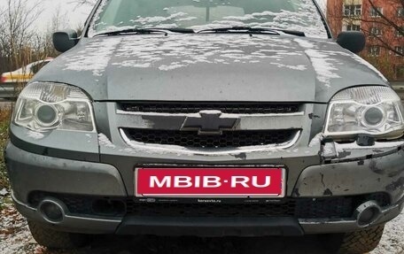Chevrolet Niva I рестайлинг, 2011 год, 350 000 рублей, 1 фотография
