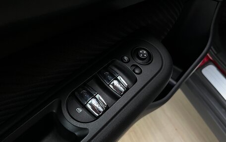 MINI Clubman, 2019 год, 1 999 000 рублей, 13 фотография