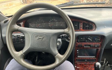 Hyundai Sonata III рестайлинг, 1998 год, 180 000 рублей, 7 фотография