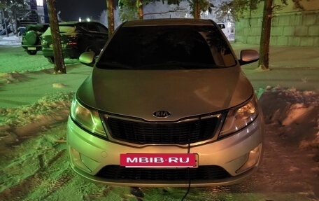 KIA Rio III рестайлинг, 2014 год, 1 000 000 рублей, 5 фотография