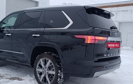 Toyota Sequoia, 2023 год, 12 500 000 рублей, 36 фотография